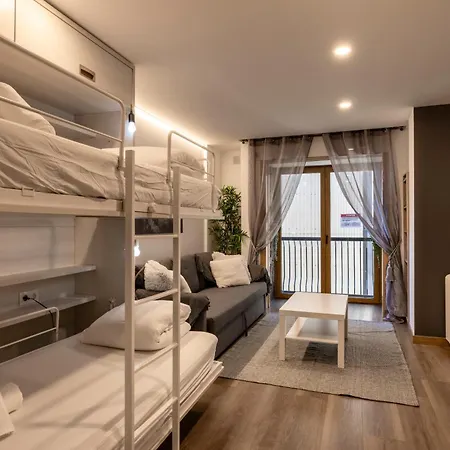 Sky. Pas Frente De Pistas - Wifi+netflix Apartamento